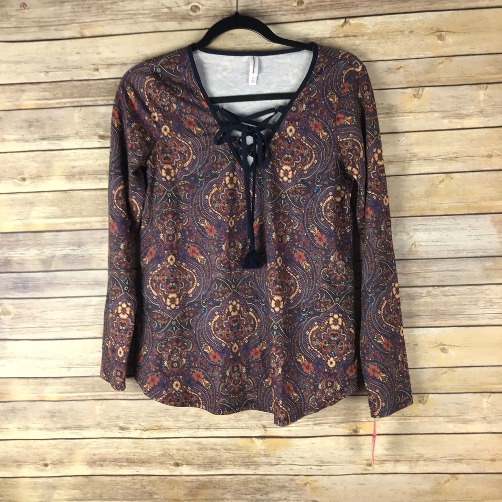 xhilaration Top‎ Juniors XS Paisley Lace Up Blouse V-Neck Long Sleeve Pullover